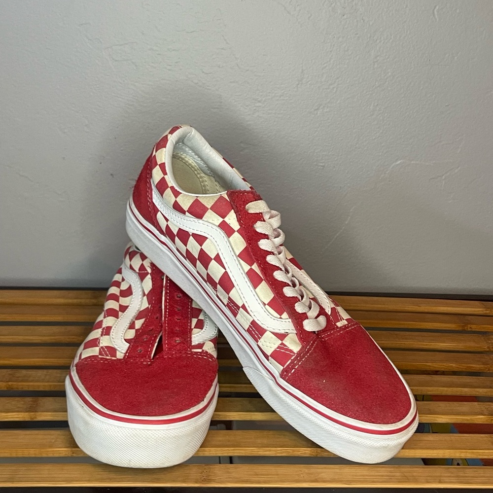 VANS, women’s size 9, red checkers